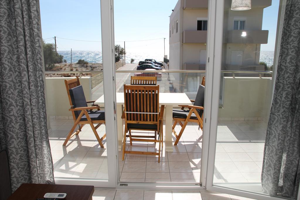 Holiday Luxury Villas Каламакі Екстер'єр фото
